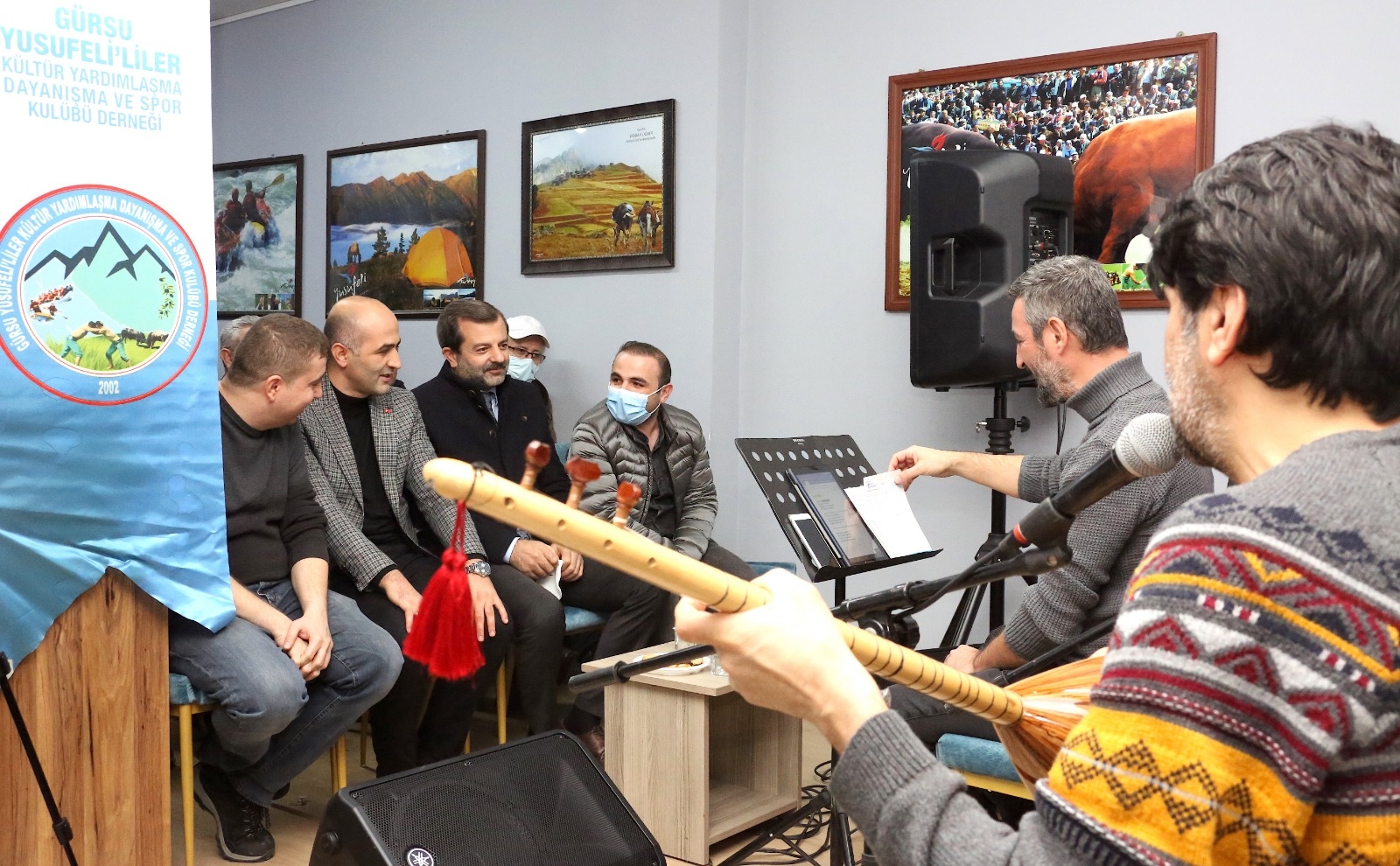 GÜRSU’DA TÜRKÜSEVERLERE UNUTULMAZ GECE