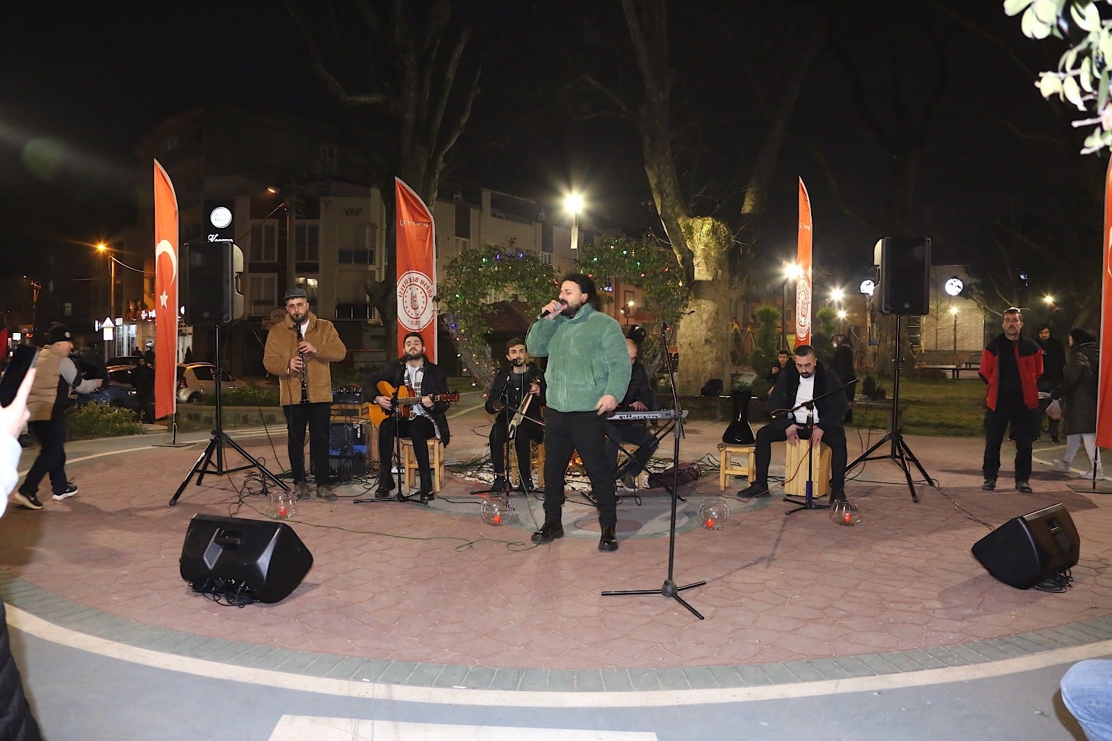 SEVGİLİLER GÜNÜ’NDE GÜRSU’DA KALPLER MÜZİKLE ISINDI