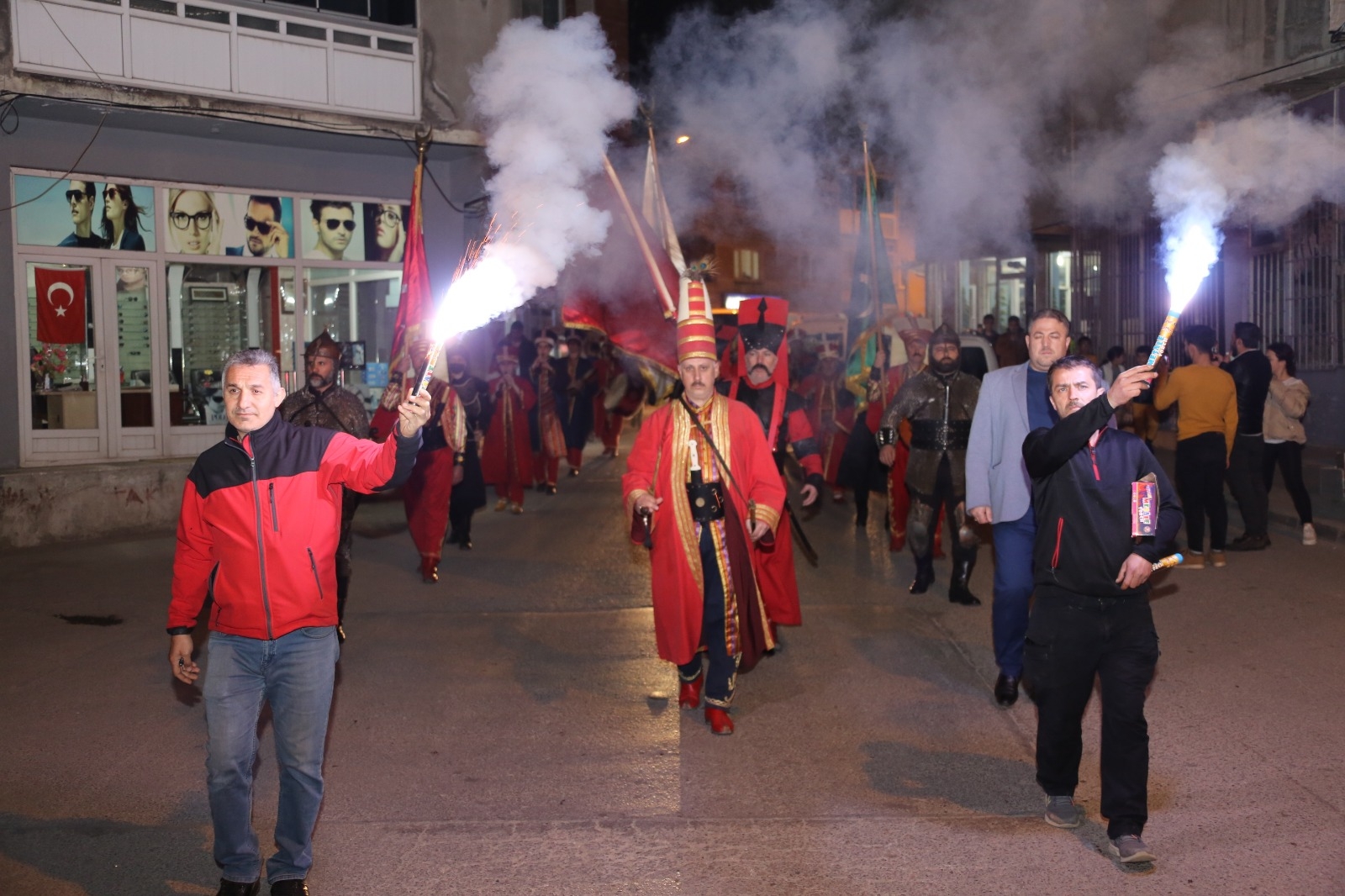 GÜRSU’DA RAMAZAN COŞKUSU HER YERDE