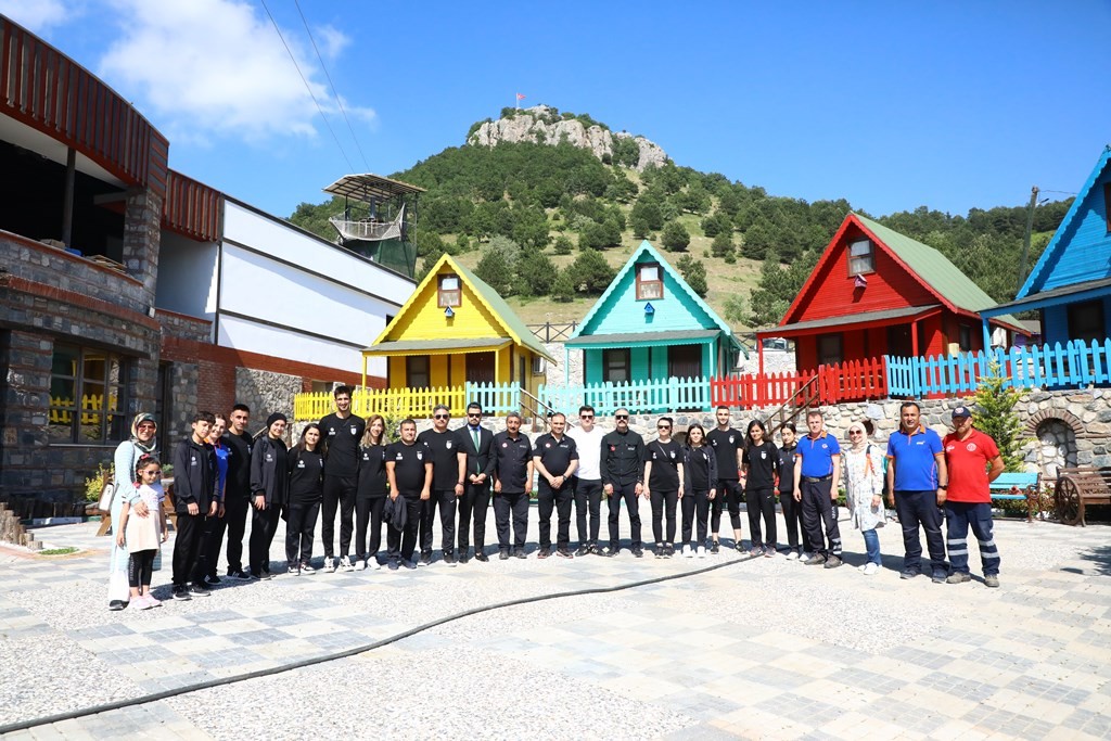 Afad Gönüllüsü Gençlere, Gürsu Adrenalin Park’ta Motivasyon