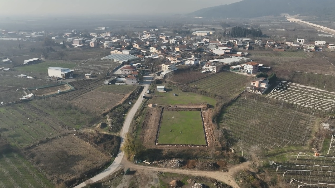 Gürsu Kazıklıköy Mahallesi’ne Futbol Sahası