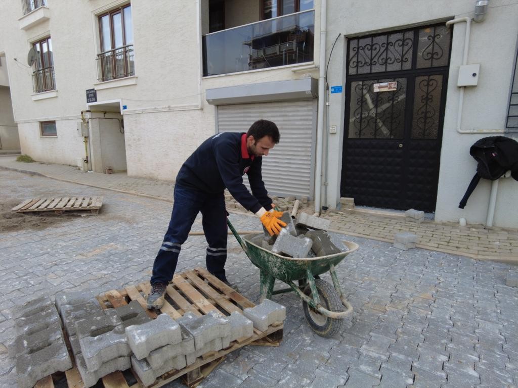 Gürsu’nun Yolları Güzelleşiyor