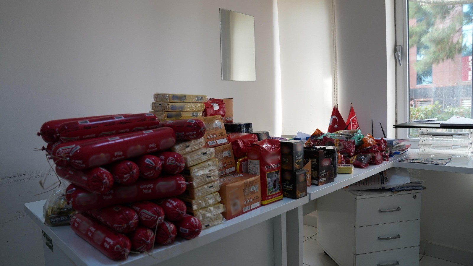 Gürsu Zabıtası 287 Adet Ürüne El Koydu