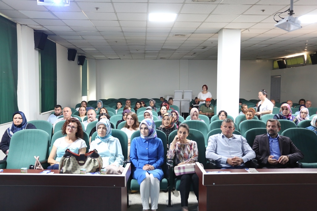 GÜRSULULAR’A SAĞLIKLI YAŞAM SEMİNERİ