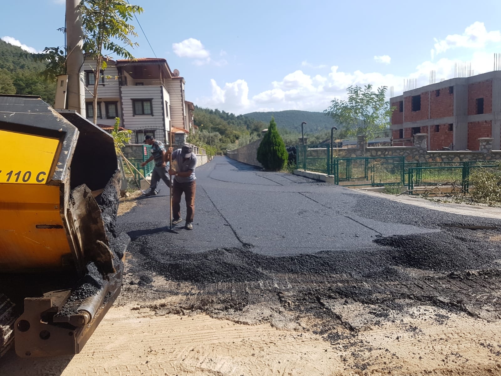 GÜRSU İĞDİR ASFALTLANIYOR