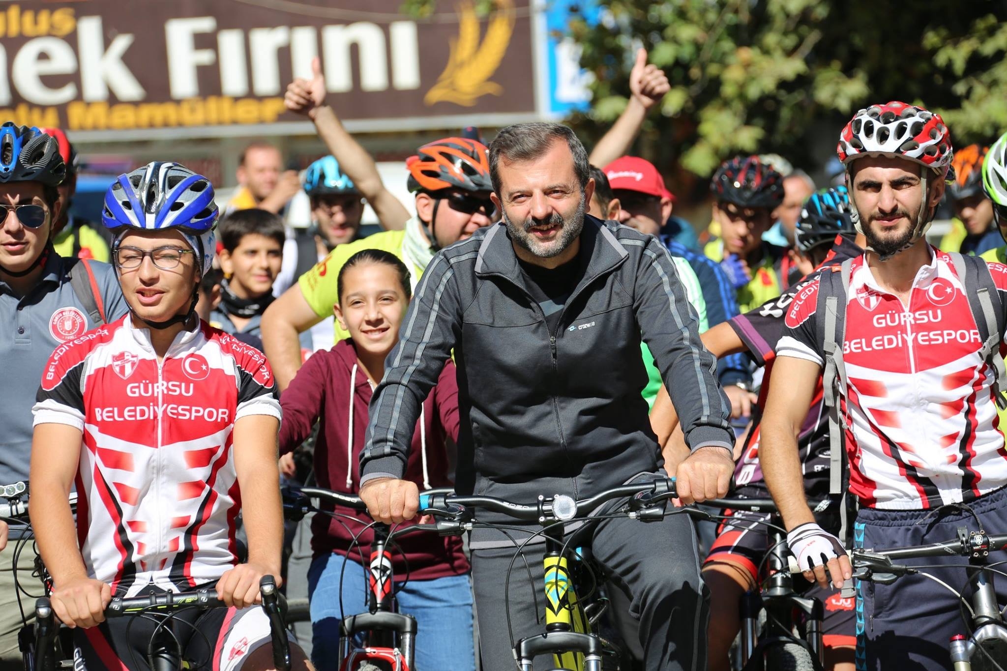 BİSİKLET TUTKUNLARI GÜRSU’NUN DOĞASINDA BULUŞTU