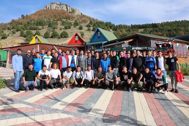 GÜRSU ADRENALİN PARK GENÇ FUTBOLCULARI AĞIRLADI