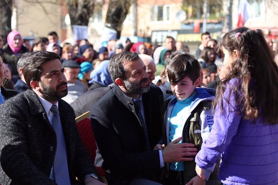 BAŞKAN IŞIK “DOĞADAKİ RENKLİLİK GİBİ KÜLTÜREL ÇEŞİTLİLİĞİMİZİN SİMGESİDİR NEVRUZ”