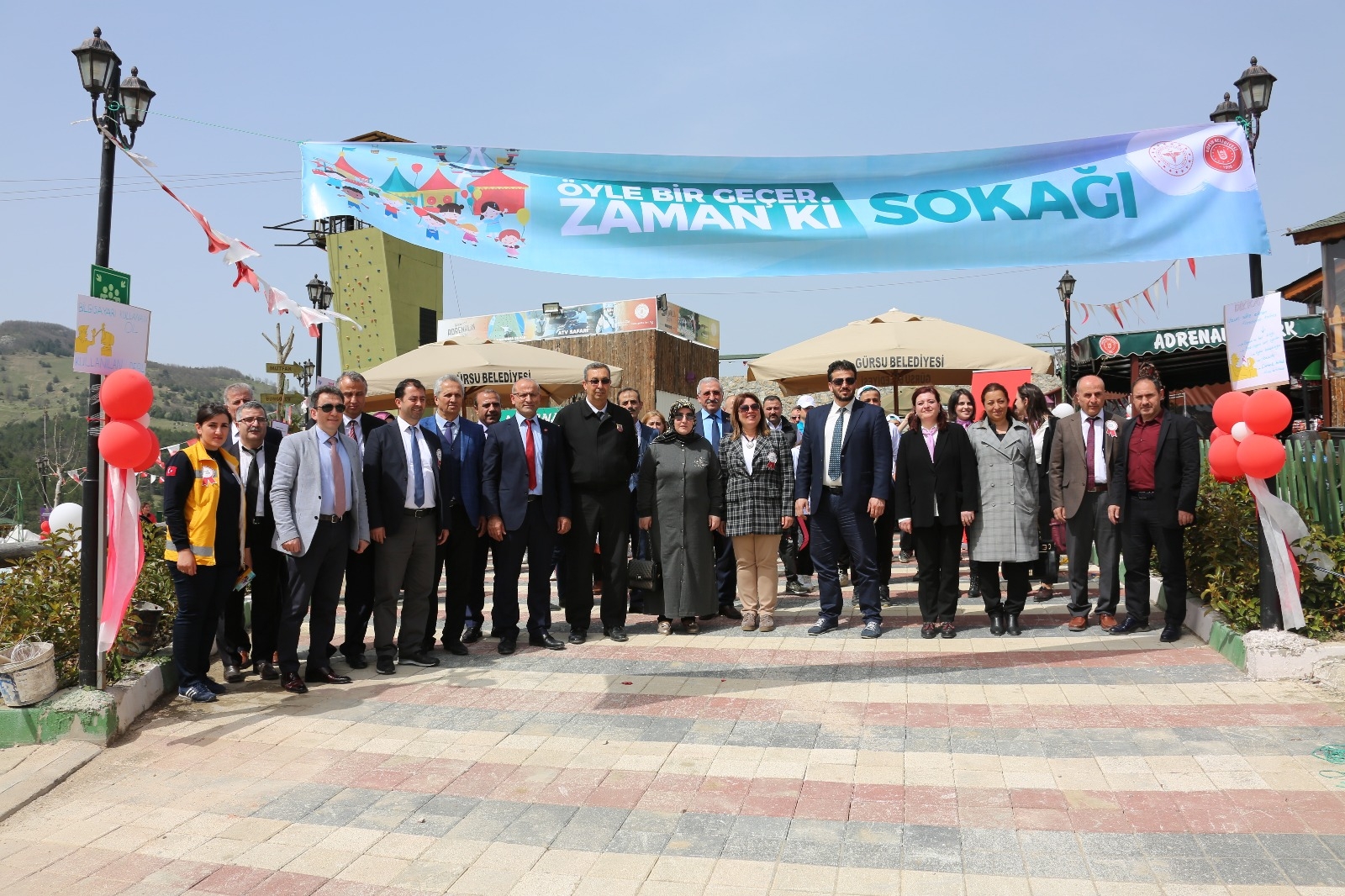 GELENEKSEL SOKAK OYUNLARI GÜRSU’DA CANLANDIRILDI