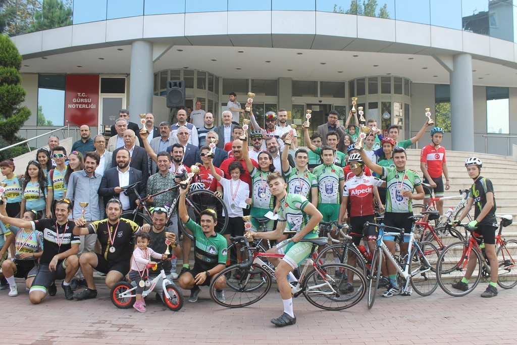 GÜRSU SOKAKLARINDA BİSİKLETÇİLERİN RÜZGARI ESTİ