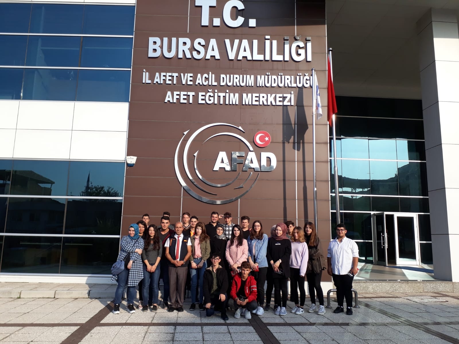 GÜRSULU ÖĞRENCİLERE TEMEL AFET EĞİTİMİ