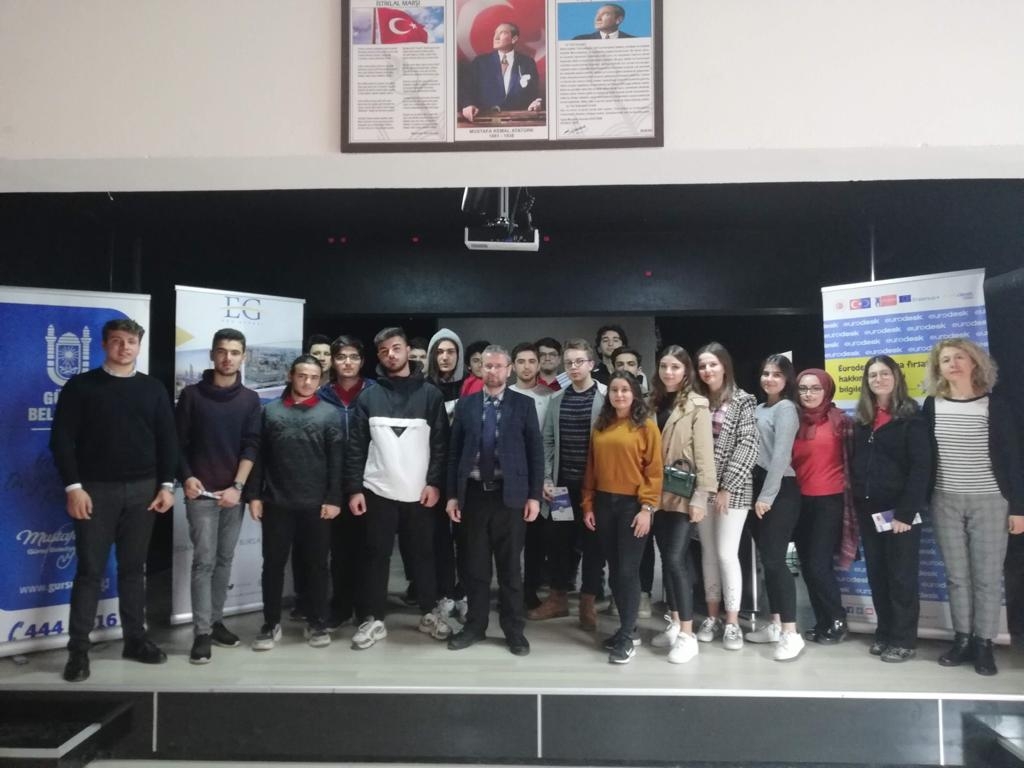 BAŞKAN MUSTAFA IŞIK : “ÜLKEMİZİN GELECEĞİNE YATIRIMI GENÇLERİMİZLE YAPIYORUZ”