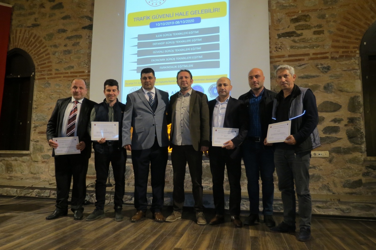 GÜRSU BELEDİYESİ PERSONEL EĞİTİMLERİYLE HİZMET KALİTESİNİ YÜKSELTİYOR