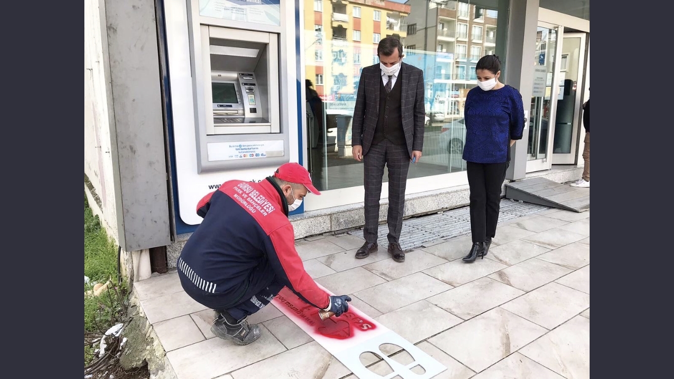 BAŞKAN MUSTAFA IŞIK: “ HEPİMİZİN SAĞLIĞI İÇİN SOSYAL MESAFEMİZİ KORUYALIM