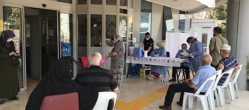 COVİD 19 AŞI UYGULAMASI