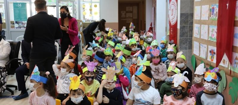 BAŞKAN MUSTAFA IŞIK, “KALPLERİNDEKİ HAYVAN SEVGİSİYLE YEŞEREN YENİ NESİLLER DİLİYORUM”