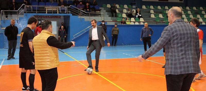 FUTSAL TURNUVASI AÇILIŞI