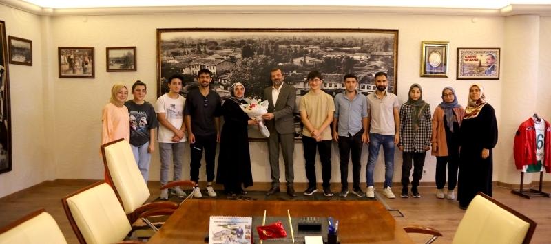 Gürsulu 32 Öğrenci Üniversite Yolunda