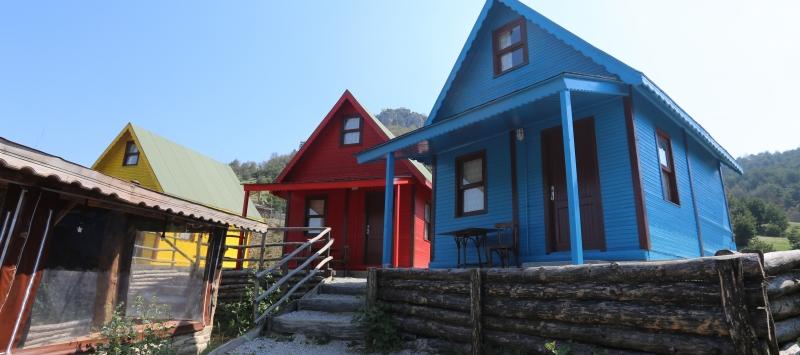 ERİCEK ORMAN EVLERİ