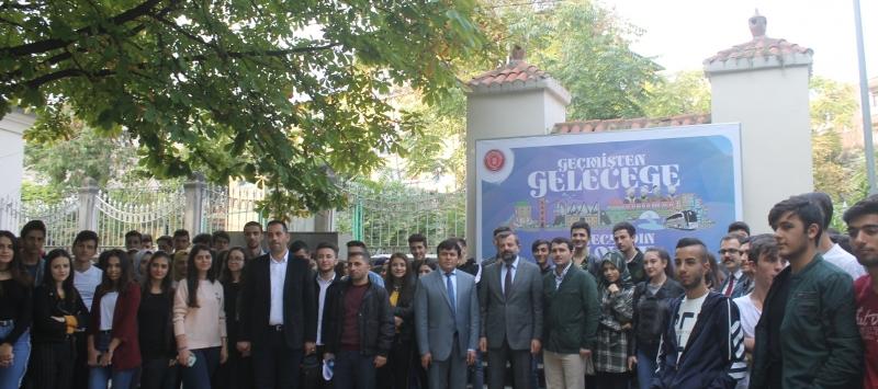 GENÇLERE DİJİTAL DETOKS