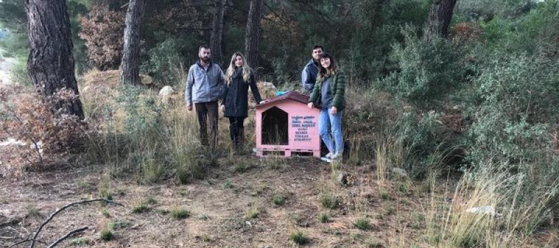 BİR KULÜBE BİR CAN