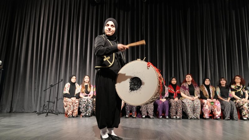 Gürsu’da Tiyatro Kursları Yoğun İlgi Görüyor