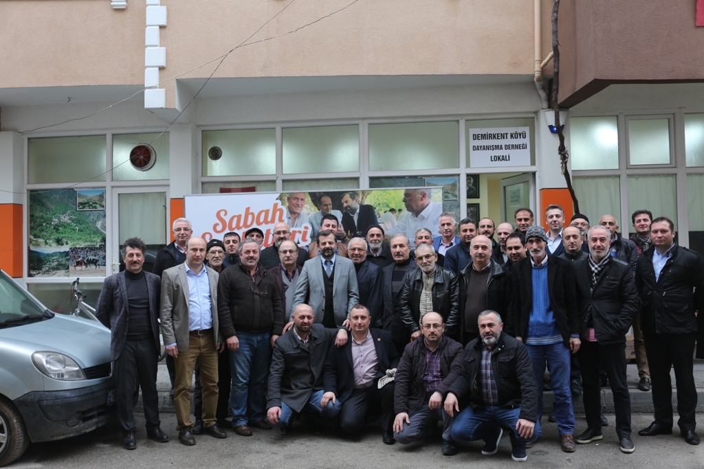 GÜRSULU ESNAFLAR BAŞKAN IŞIKLA KAHVALTIDA BULUŞUYOR