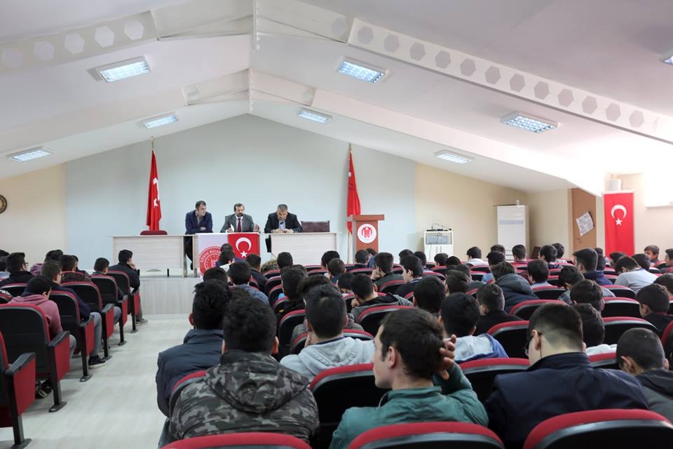 BAŞKAN IŞIK, GENÇLERİ AYDINLATTI