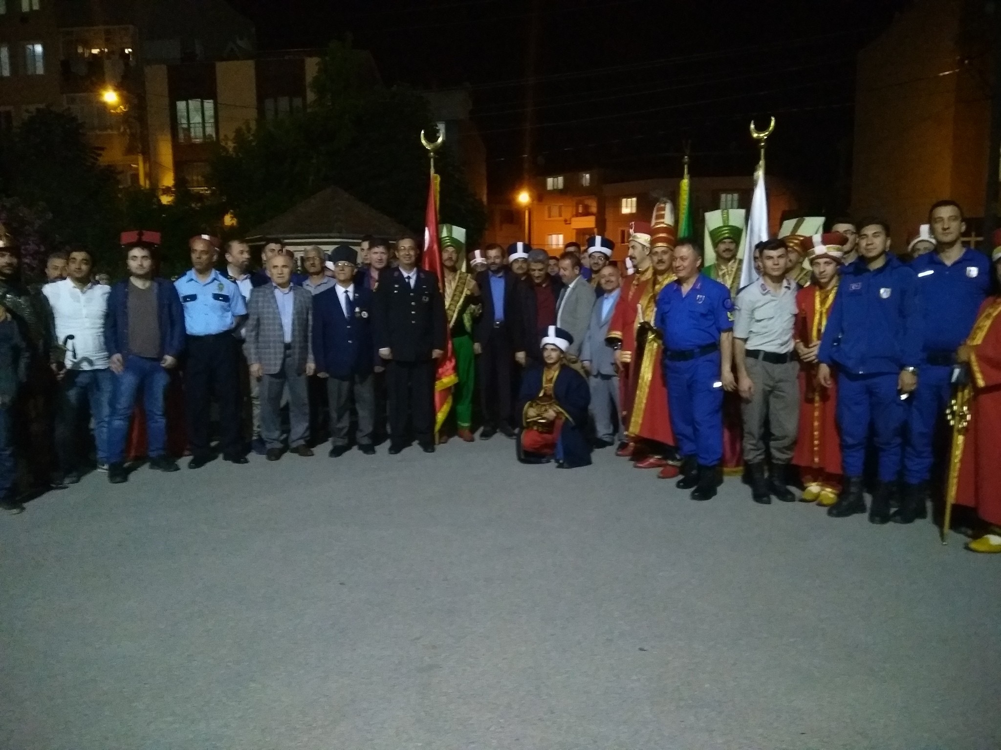 GÜRSU PROTOKOLÜ ŞEHİT VE GAZİ AİLELERİYLE İFTARDA BULUŞTU