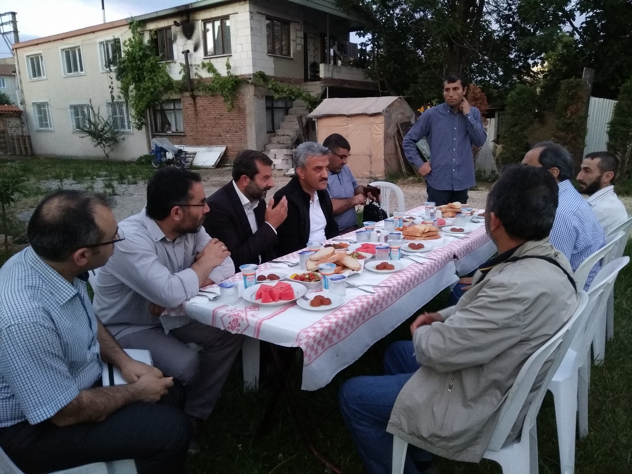 BAŞKAN IŞIK : “RAMAZAN’IN BİRLİKTELİK RUHUNU İFTARLARDA YAŞIYORUZ”