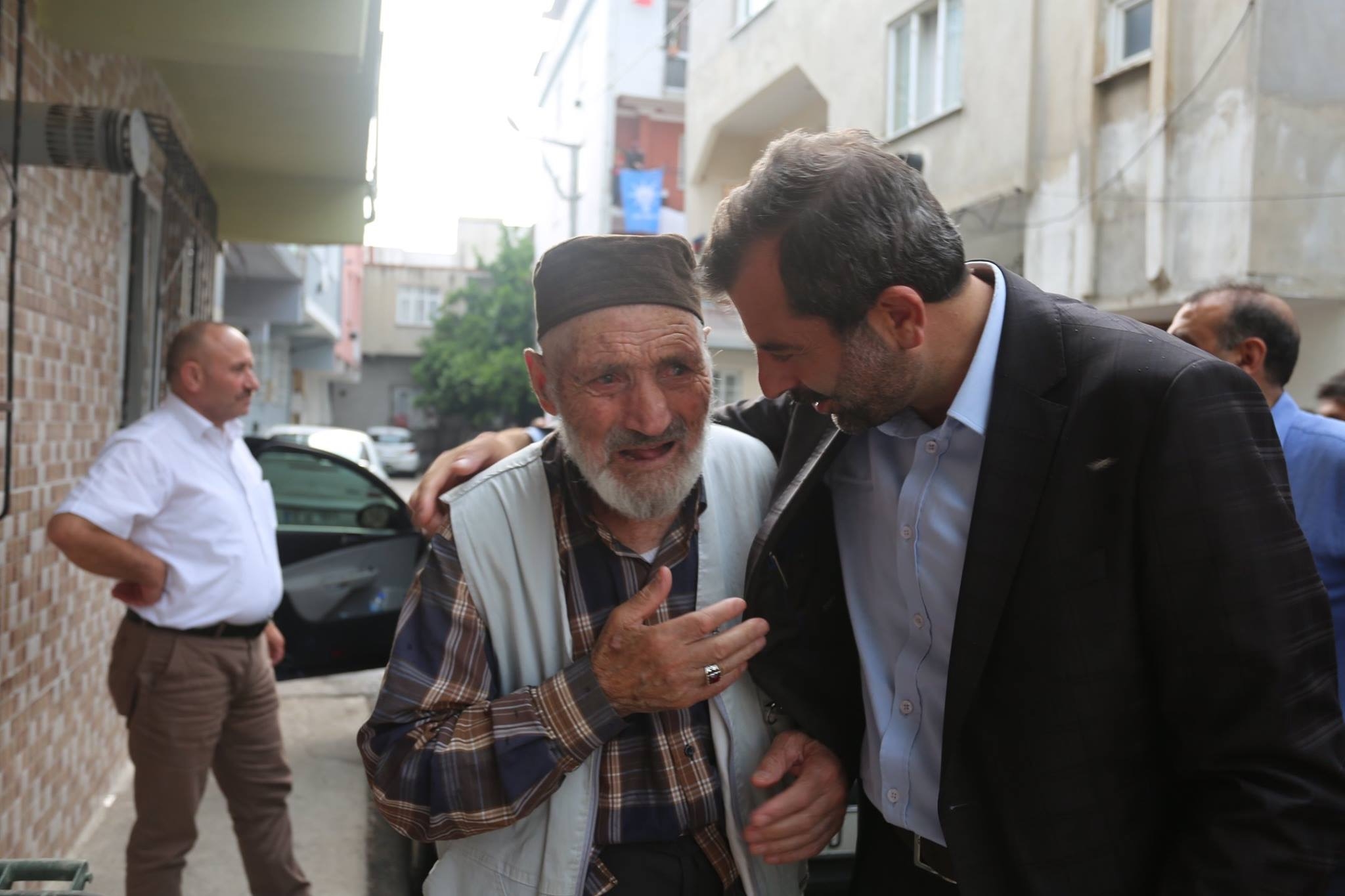 BAŞKAN IŞIK, HİZMETLERİMİZE HEMŞEHRİLERİMİZİN ÖNCELİKLERİ IŞIK TUTUYOR