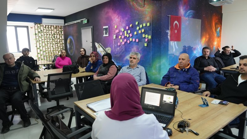 SEKTÖRÜN ARANAN EMLAK DANIŞMANLARI GÜRSU’DA YETİŞİYOR